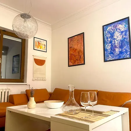 Spacious Flat On Sofia'S Main Street Exterior photo